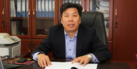 第八屆陜西省優(yōu)秀企業(yè)家風(fēng)采 ——西安泵閥總廠有限公司 董事長、總經(jīng)理 陳孟民