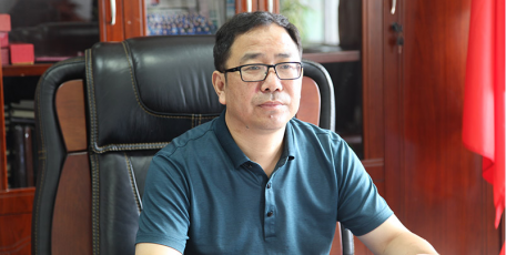 第八屆陜西省優(yōu)秀企業(yè)家風(fēng)采 ——陜鋼集團漢中鋼鐵有限責(zé)任公司 黨委書記、董事長 武軍強