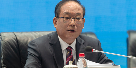 第八屆陜西省優(yōu)秀企業(yè)家風(fēng)采 ——寶雞石油鋼管有限責(zé)任公司 黨委書記、執(zhí)行董事、總經(jīng)理  舒高新