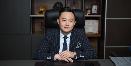 第八屆陜西省優(yōu)秀企業(yè)家風采 —— 陜西全通實業(yè)集團有限公司董事長 行遠