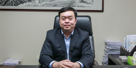 第八屆陜西省優(yōu)秀企業(yè)家風(fēng)采 ——西部信托有限公司 董事長 徐謙
