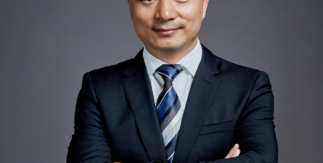 第八屆陜西省優(yōu)秀企業(yè)家風(fēng)采 ——中天西北建設(shè)投資集團有限公司黨委書記、董事長 趙向東