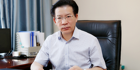 第八屆陜西省優(yōu)秀企業(yè)家風(fēng)采 ——陜西金泰氯堿化工有限公司 董事長  薛衛(wèi)東