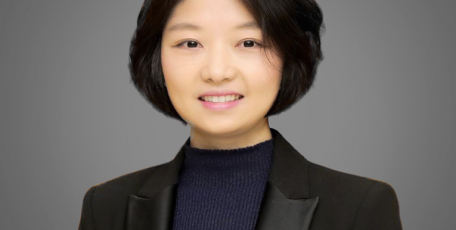 第八屆陜西省優(yōu)秀企業(yè)家風采 ——西安銀橋乳業(yè)（集團）有限公司 總經理  劉萍
