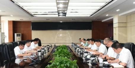 莫勇出席陜西寶鈦萬豪鈦業(yè)有限公司揭牌儀式并在寶鈦集團(tuán)調(diào)研